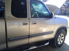 2005 TOYOTA TUNDRA, GOLD, SR5 MODEL, 4.7L, 2WD, AT,   Z26531
